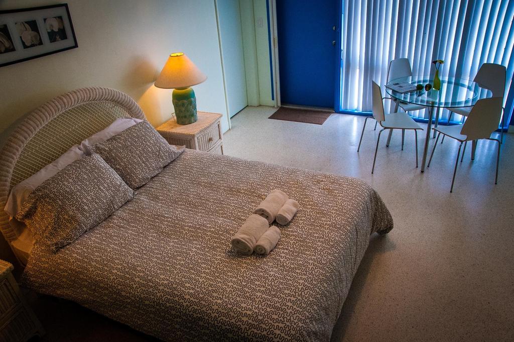 Casa Del Sol Beach Studios Голливуд Номер фото